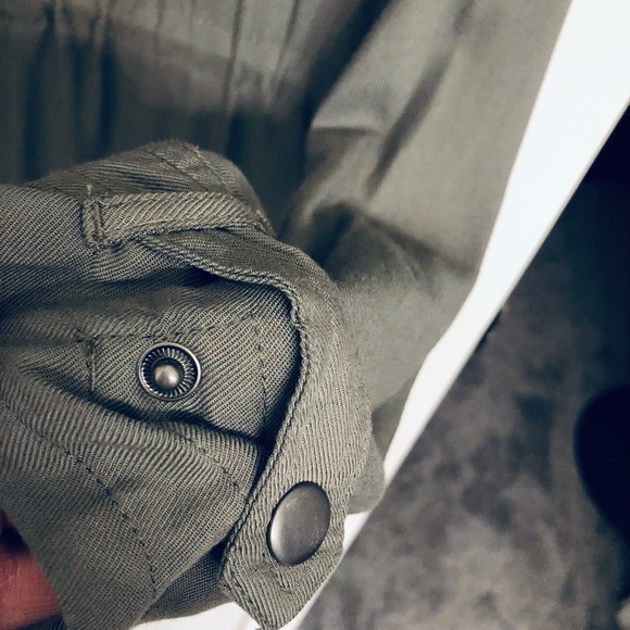 BONGO Army green Utility jacket. Medium - Picture 10 of 12